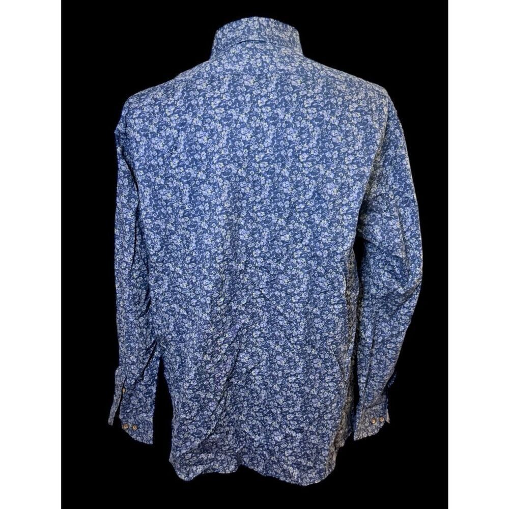 Hart Schaffner Marx Botanica Collection Button Front Short Large. Weekend - Picture 4 of 11